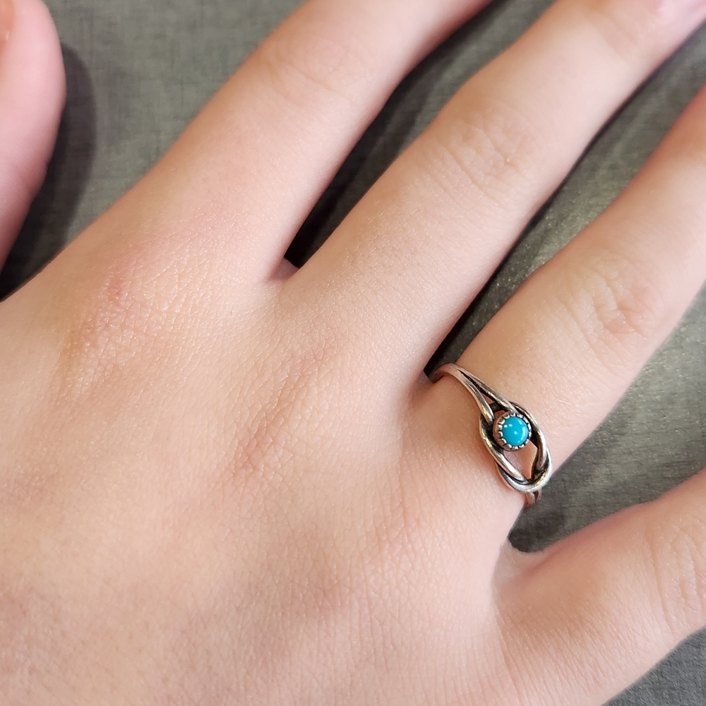 Sterling silver turquoise ring